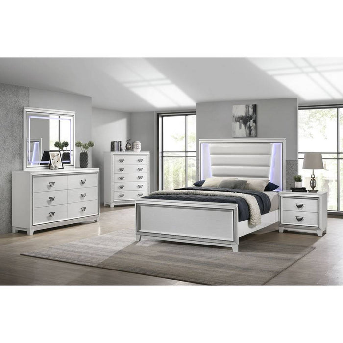 Elements International Moondance Queen Panel Bed in White