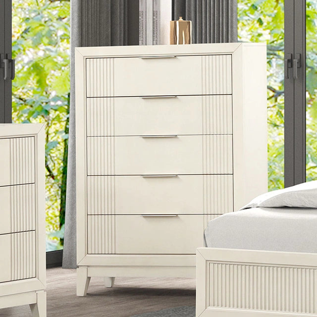 Isadore Chest