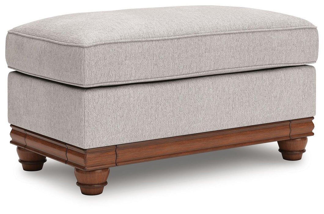 Clearbrooke Living Room Set