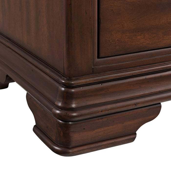 Phillipe Bedroom Set in Cherry