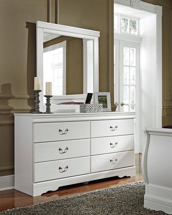 Anarasia Dresser and Mirror