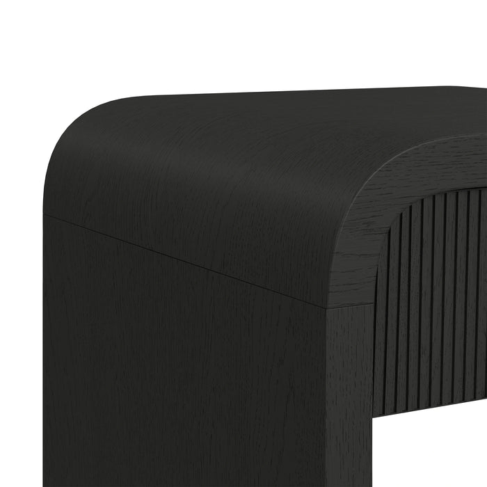 Ridgemont End Table with USB