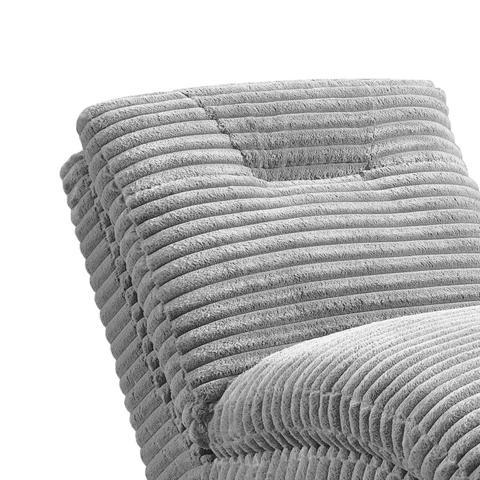 Dominick II Chaise in Masis