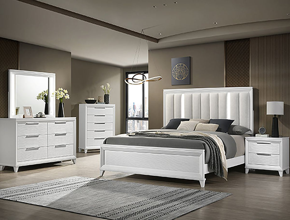 Crown Mark Furniture Cressida 6 Drawer Dresser in White